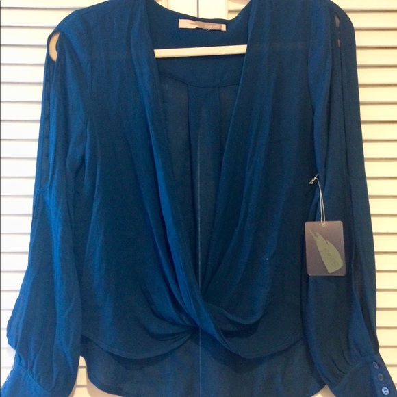 Forever 21 Tops - Teal Blouse